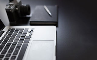 开运体育电脑版-达里尔·基：凭借超凡的防守和极强的爆发力，他成为全黑队的后防保障